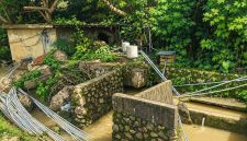 Kondisi mata air Bubun Bia di Kecamatan Baroko yang menjadi sumber kebutuhan rumah tangga dan pengairan kebun warga.