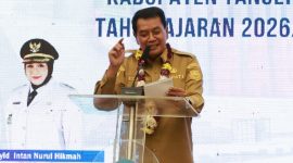 Foto : Bupati Tangerang, Moch. Maesyal Rasyid