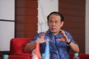 Mahfuz Sidik saat menyampaikan pandangannya terkait isu penculikan WNI dalam misi kemanusiaan Global Sumud Flotilla 2026.