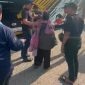 Tim Resmob Satreskrim Polres Serang saat mengamankan terduga pelaku penculikan balita di kawasan Pelabuhan Merak, Banten.
