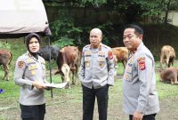 Jajaran Polda Banten melakukan pengecekan kondisi hewan kurban guna memastikan kesehatan dan kelayakan sebelum didistribusikan kepada masyarakat dalam rangka Idul Adha 1447 H.