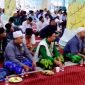 Jemaah Safari Subuh FDKMP Kecamatan Rajeg tampak khusyuk mengikuti kajian yang dihadiri ratusan peserta.