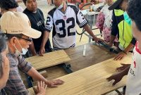 “Bambu Ngada Siap Tembus Pasar Nasional!” ITB dan Pemkab Ngada Latih Pengrajin Produksi Papan Laminasi Bernilai Tinggi. (Foto: Elfrat Frans Dhena)