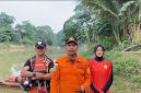 Tim SAR Gabungan memberikan keterangan terkait keberhasilan operasi pencarian korban tenggelam di Sungai Ciujung, Kabupaten Lebak, setelah korban berhasil ditemukan pada hari ketiga pencarian, Sabtu (6/6/2026).