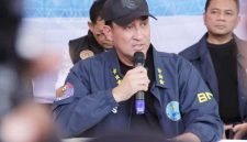 Kepala BNN RI, Komjen Pol Suyudi Ario Seto, menyampaikan keterangan pers terkait pengungkapan jaringan narkotika internasional yang melibatkan warga negara asing asal Rusia di Bali.