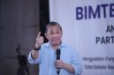 Ketua Umum Partai Gelora Indonesia, Anis Matta, menyampaikan arahan kepada peserta Bimtek Nasional II Anggota Legislatif Partai Gelora Indonesia di Jakarta, Sabtu (13/6/2026).