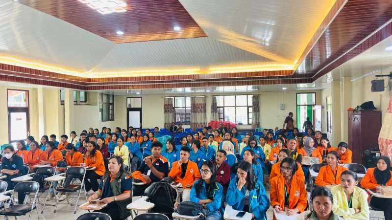 158 Mahasiswa GENTASKIN Diterjunkan ke Desa-Desa Ngada, Wabup Berni Dhey: Jangan Pulang Hanya Membawa Laporan, Tinggalkan Warisan Perubahan. (Foto: Humas Prokopim Ngada).