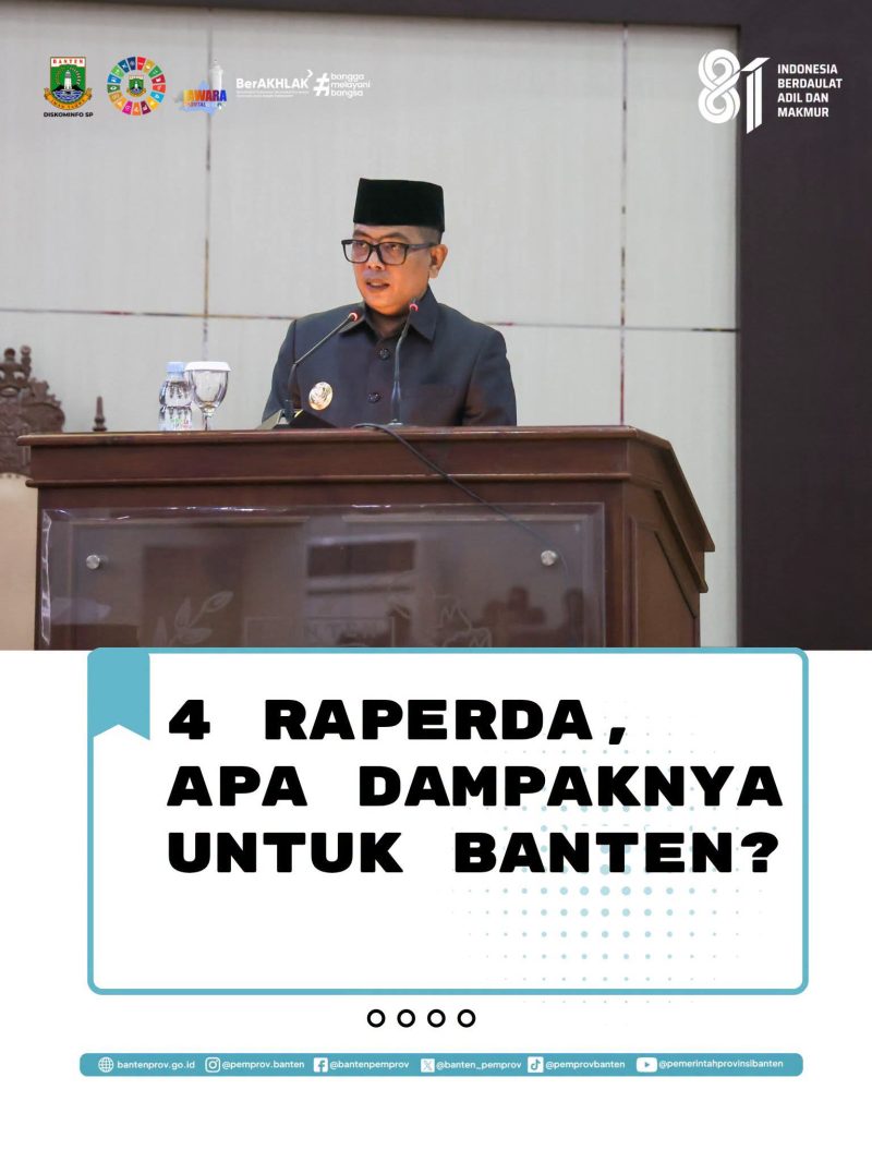 Gubernur Banten Andra Soni menyampaikan pandangannya mengenai empat Raperda inisiatif DPRD Provinsi Banten dalam Rapat Paripurna di Serang, Selasa (11/08/2026).