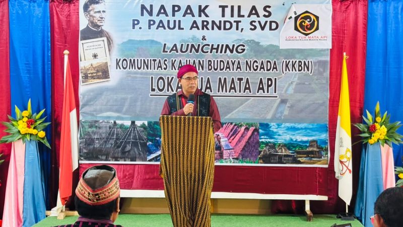 Asisten 2 Setda Ngada, Nicolaus Noywuli Mewakili Bupati Ngada saat Launching Loka Tua Mata Api. (Foto: Humas Prokopim Ngada).