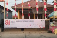 Spanduk ucapan Dirgahayu RI ke-81 bertema kebangsaan terpasang megah di depan kantor UPT Pakuhaji, Kabupaten Tangerang (Dok. Istimewa) 