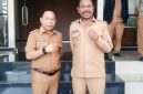 Raymundus Bena (RB) dan Bernadinus Dhey Ngebu (BDN). (Foto: Elfrat Frans Dhena).
