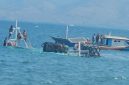 Kapal Rp1 Miliar Tenggelam di Laut Sawu, Nelayan Aimere Berpacu dengan Waktu Selamatkan “Basaudara” (Foto: Elfrat Frans Dhena)