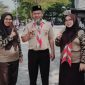 Pengawas Sekolah Kecamatan Pakuhaji H. Nanang Kusnadi, M.Pd. (tengah) mengabadikan momen bersama para pembina dan anggota Gerakan Pramuka se-Kecamatan Pakuhaji, Kabupaten Tangerang, Pada Selasa 18/8/2026 (Dok. Dadang) 