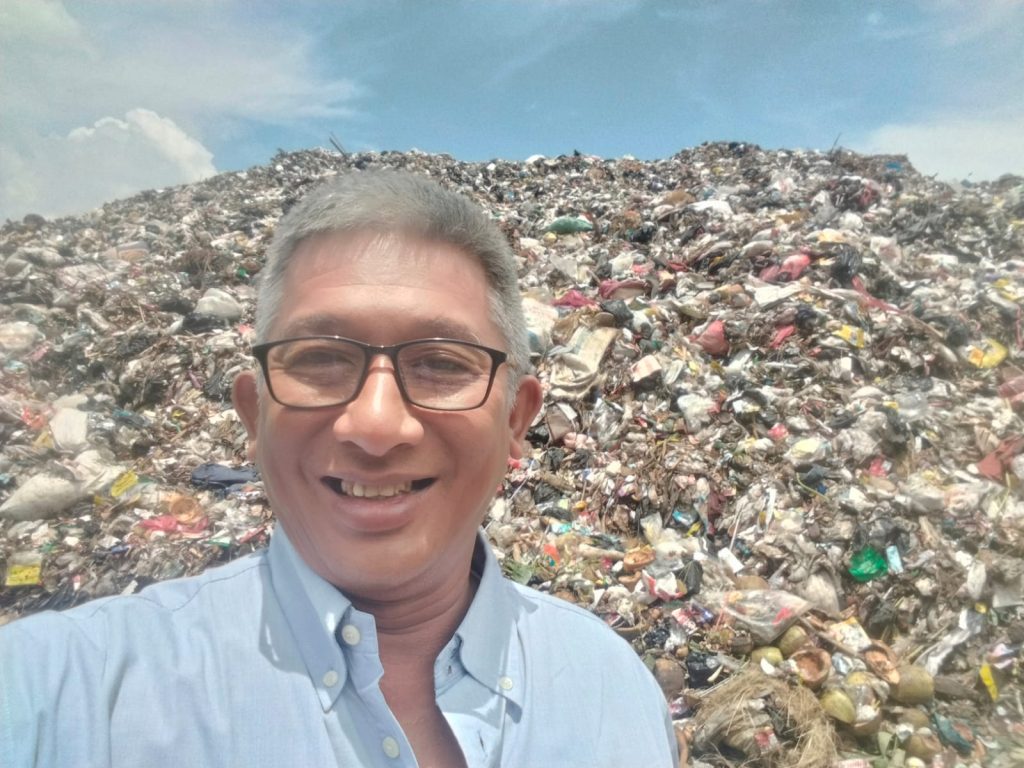ketua prabu peduli lingkungan simpul tangsel, Ir. Sigit Priyambodo
