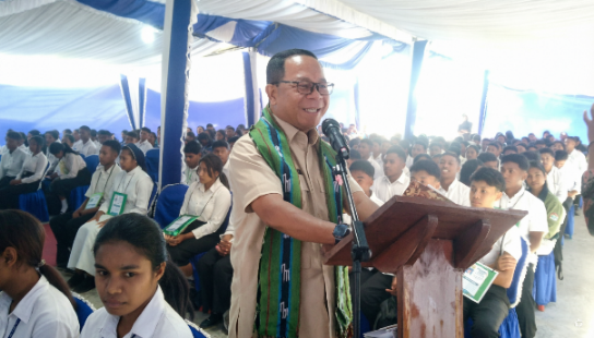 Bupati Raymundus Bena Bikin Mahasiswa STIPER FB Bersemangat, Janjikan Beasiswa untuk IPK Terbaik.