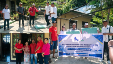 PDIP NTT Turun Saat Rakyat Terluka oleh Gempa, Patris: Kami Ada Bersama Mereka. (Foto: Elfrat Frans Dhena)