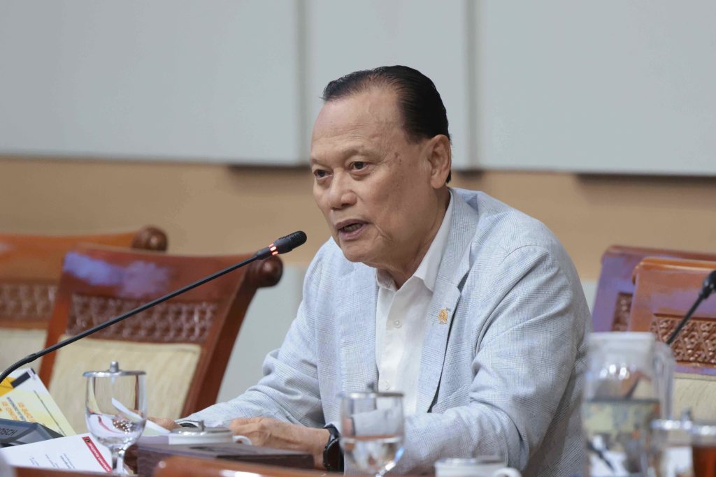 Anggota Komisi III DPR RI Adang Daradjatun dalam RDPU Komisi III tentang Perampasan Aset Terkait Tindak Pidana di Gedung Nusantara II, DPR RI, Senayan, Jakarta, Senin (31/8/2026). Foto : Devi/Andri (DPR.GO.ID)