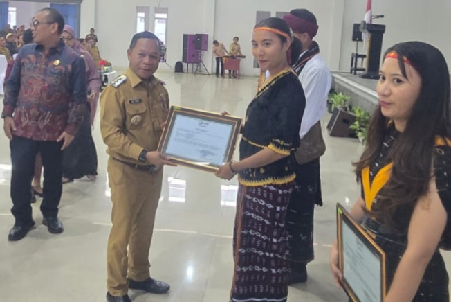 147 CPNS Ngada Resmi Lulus, Bupati Ray: Jangan Terjebak Rutinitas, Hadir untuk Masyarakat. (Foto: Humas Prokopim Ngada)