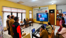 Mendagri Pasang Target Percepatan Pemulihan Gempa Flores, Warga Diharapkan Natal di Rumah Sendiri. Foto: Humas Prokopim Ngada)